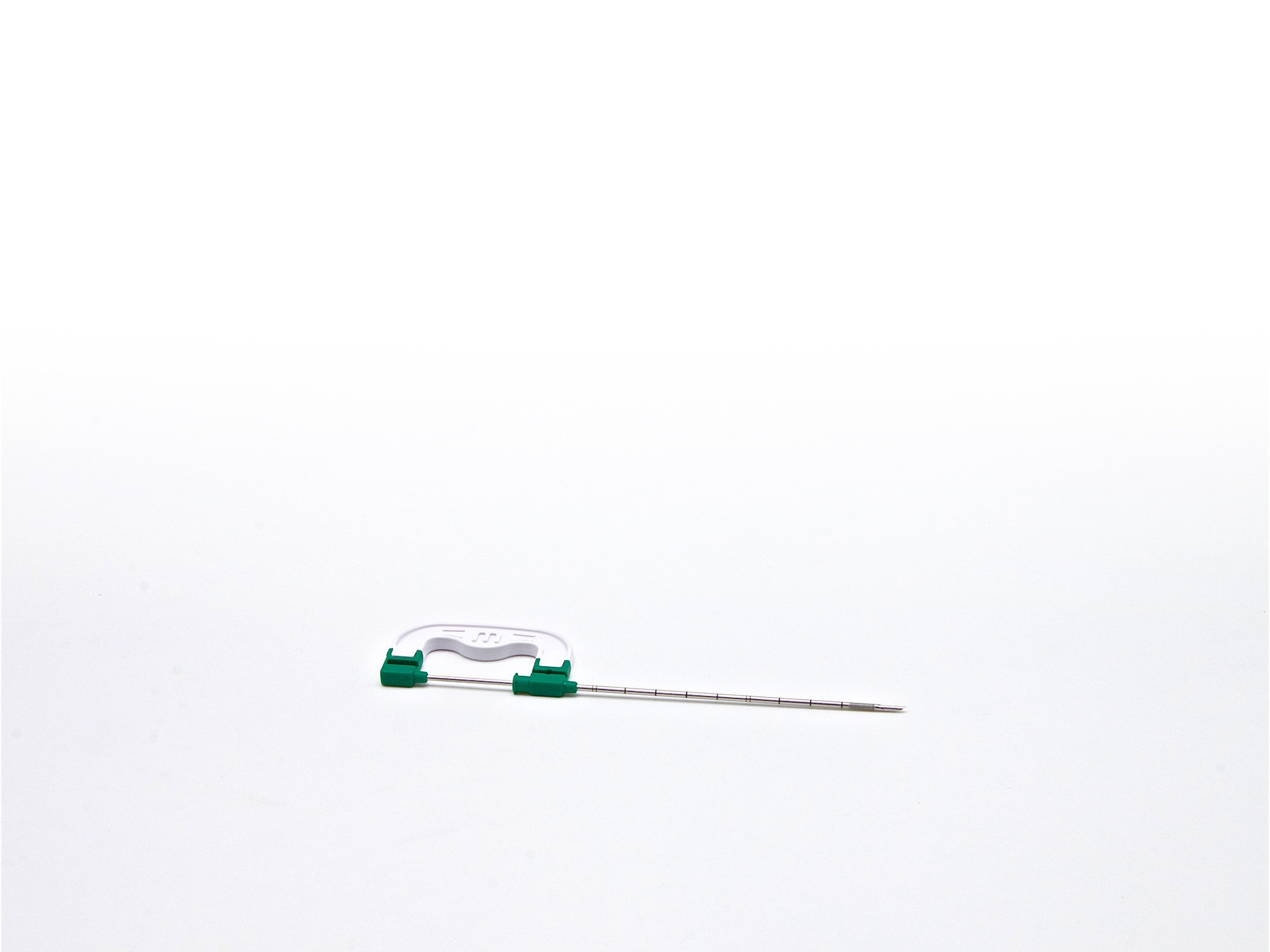 UNICORE : Aiguille à biopsie à usage unique pour biopsie des tissus mous compatible avec Pistolet automatique MEDCORE®